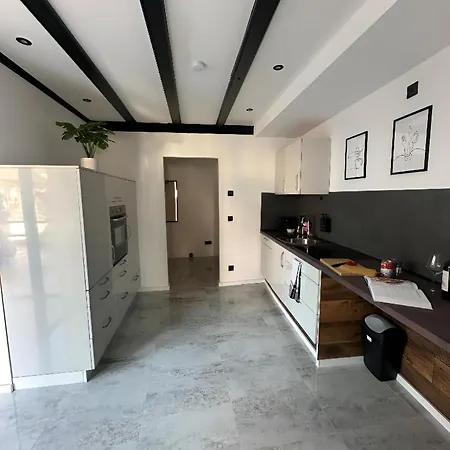 Charmante Mit Grosser Dachterrasse & Wintergarten Gau-Algesheim