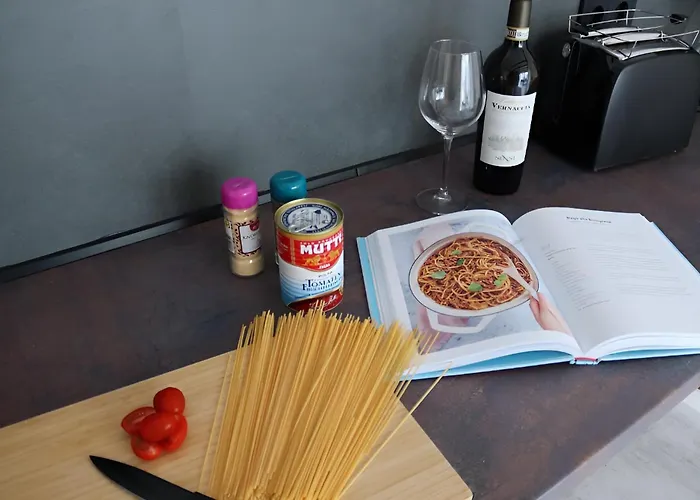 Charmante Mit Grosser Dachterrasse & Wintergarten דירה *