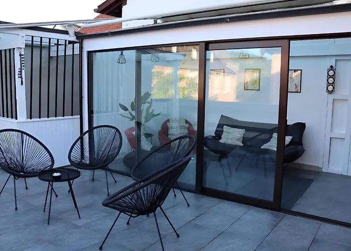 Charmante Mit Grosser Dachterrasse & Wintergarten Gau-Algesheim