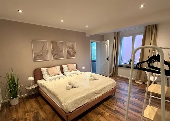 דירה Charmante Mit Grosser Dachterrasse & Wintergarten